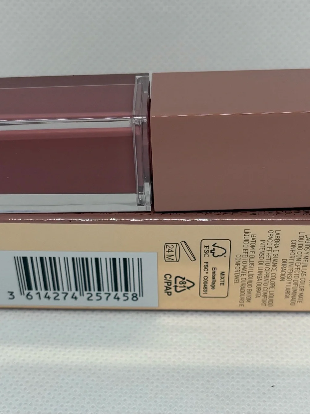 Valentino Liquoirosso Lip & Blush Matte Blur Liquid